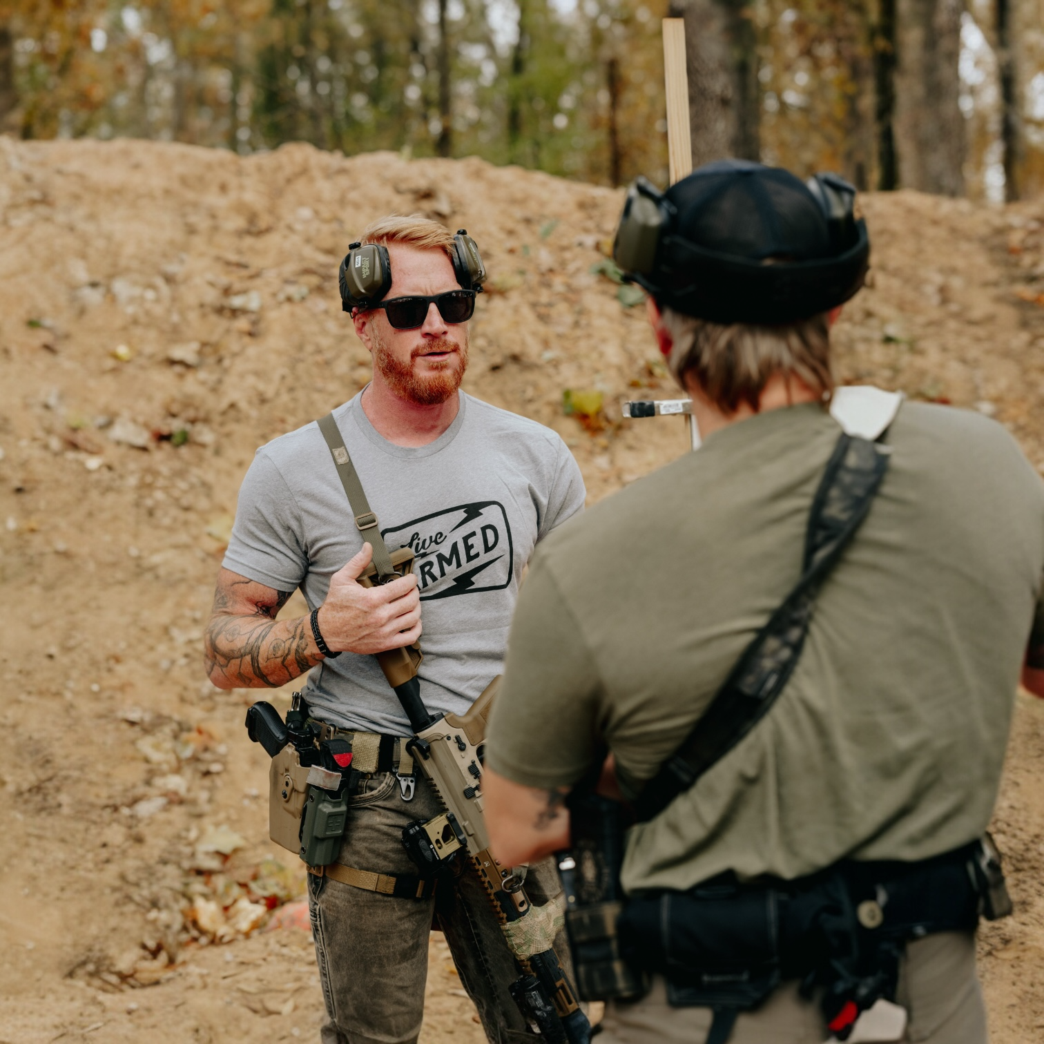 Live Armed Men's Graphic T-Shirt