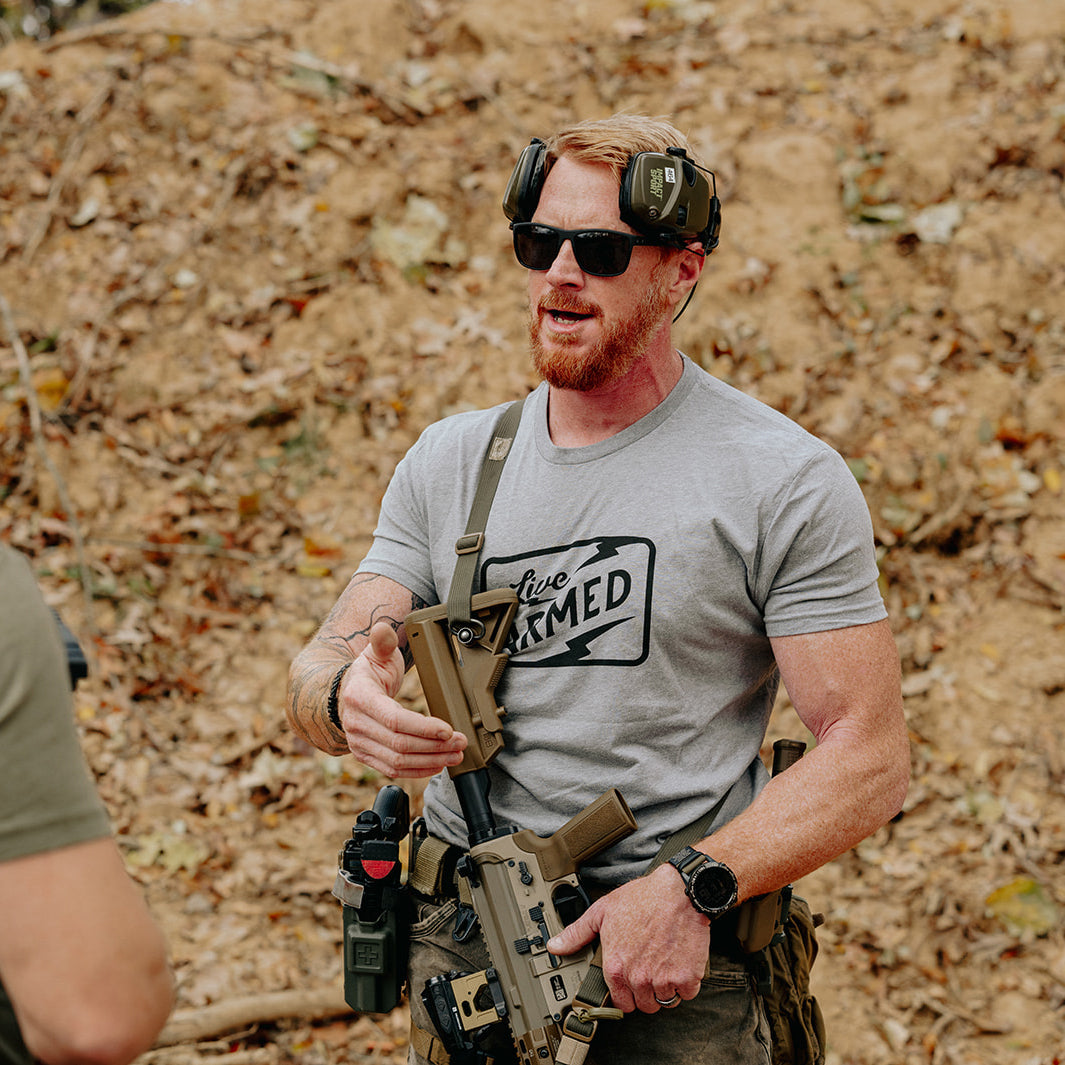 Live Armed Men's Graphic T-Shirt