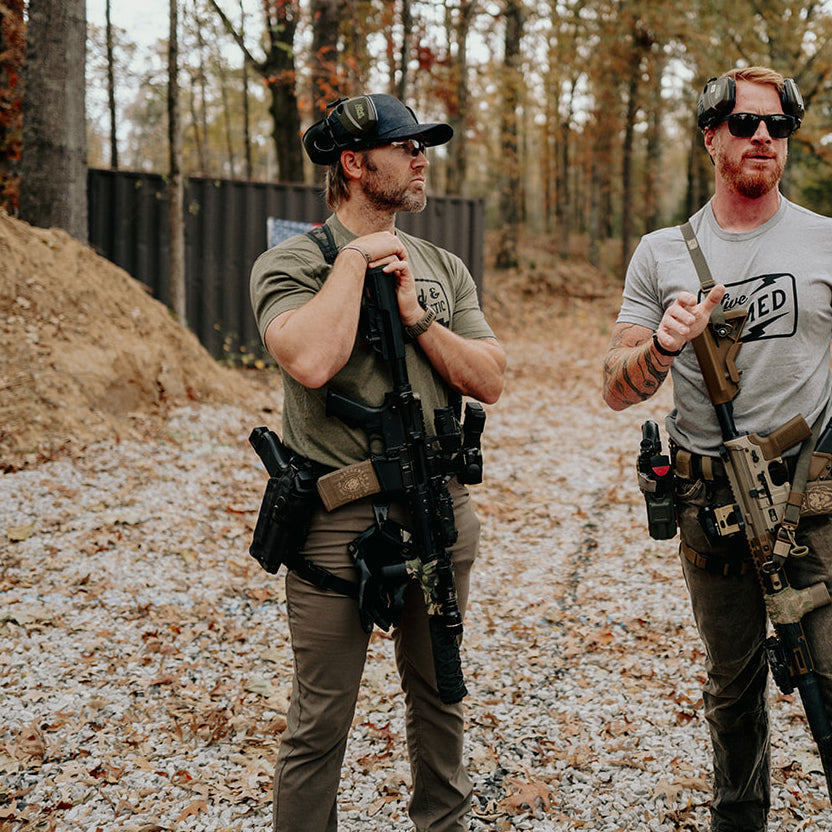 Live Armed Men's Graphic T-Shirt